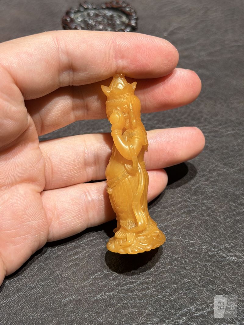 清代 寿山石观音塑像（木座、木盒） - 图9